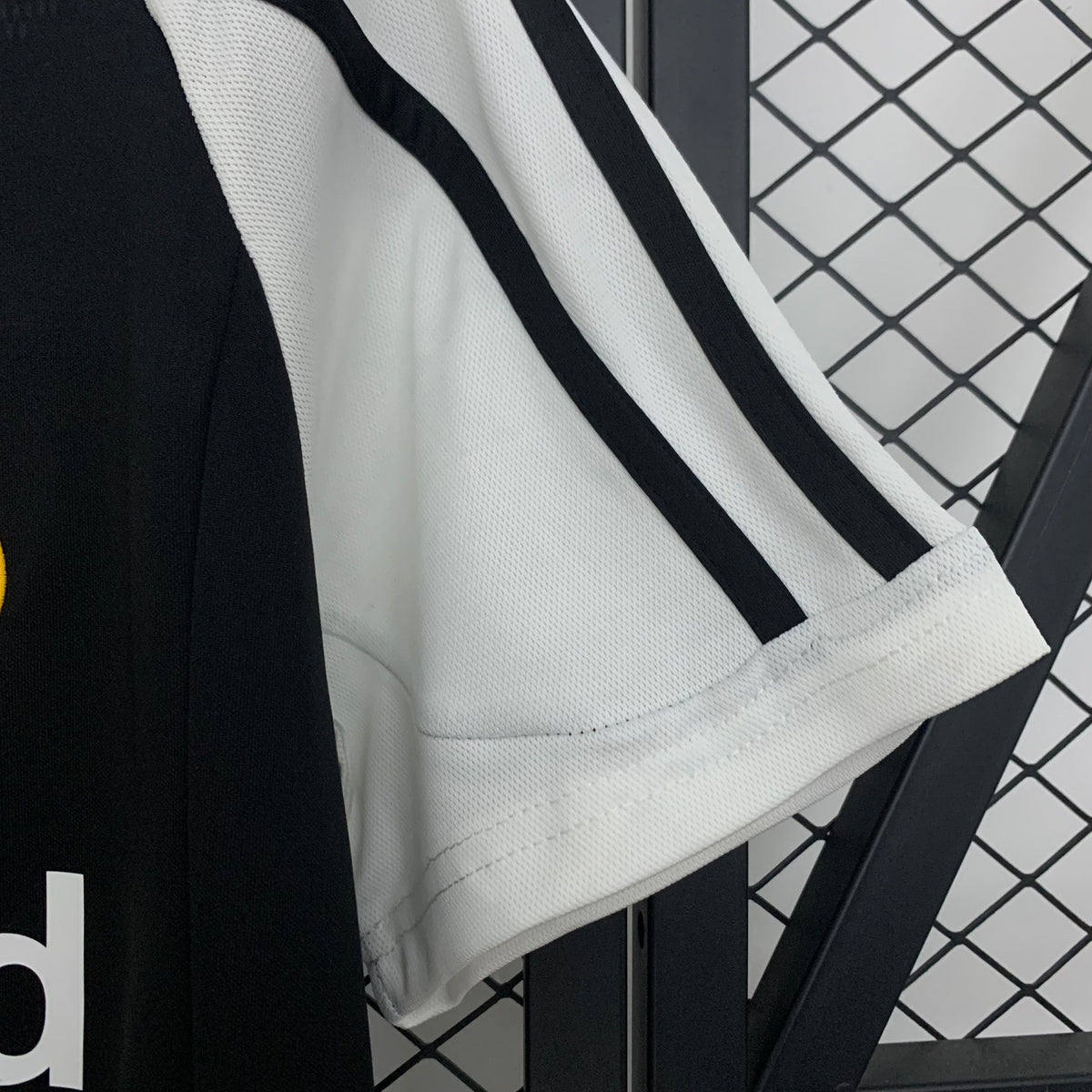 Retro Real Madrid 01/02 Away
